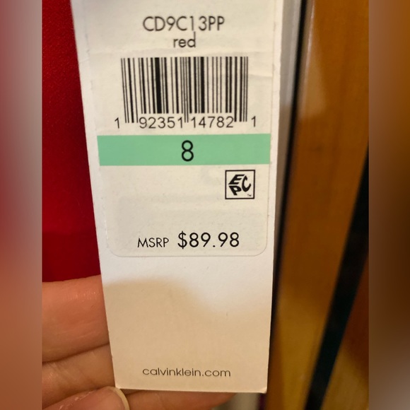 ❤️Lady in Red❤️Calvin Klein RED dress Valentines/date night/special occasion NEW - Picture 3 of 7